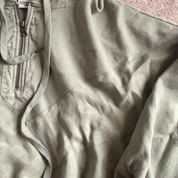 PINK olive green sport slouchy shoulder top - Picture 2 of 4